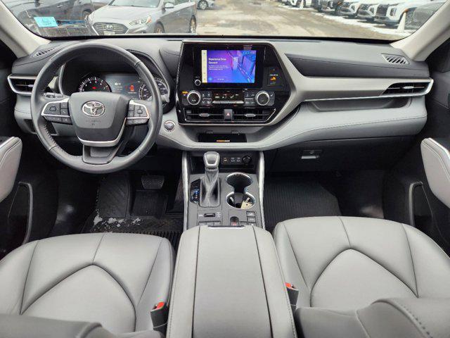 used 2023 Toyota Highlander car, priced at $39,463