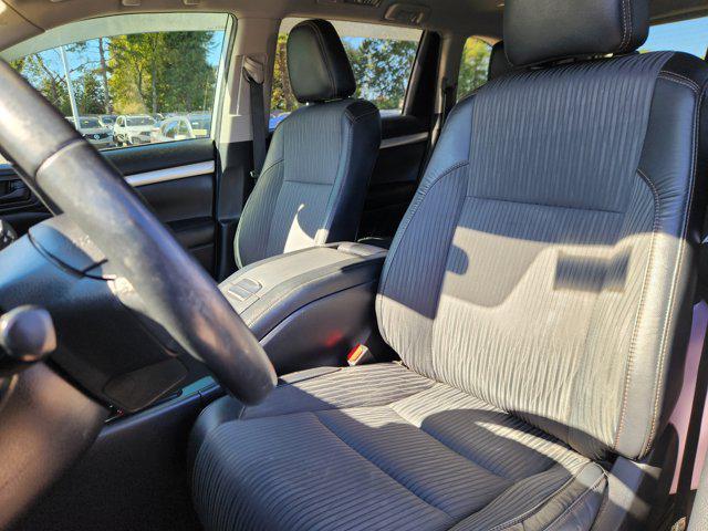 used 2019 Toyota Highlander car, priced at $19,391