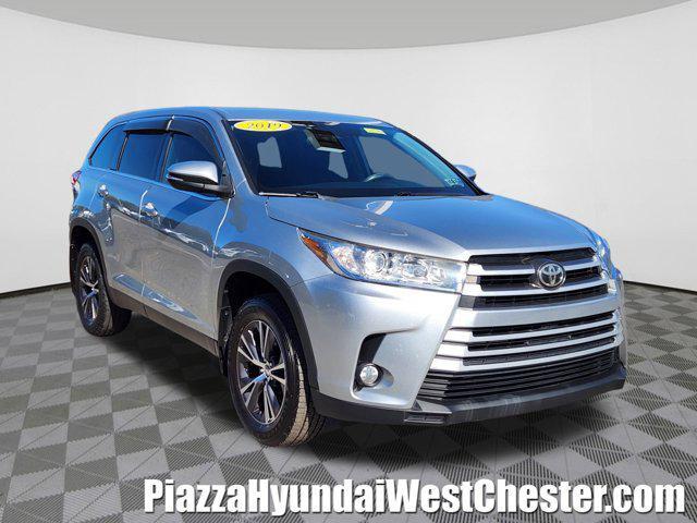 used 2019 Toyota Highlander car, priced at $19,587