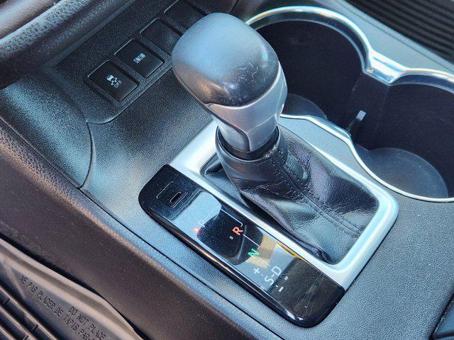 used 2019 Toyota Highlander car, priced at $19,391