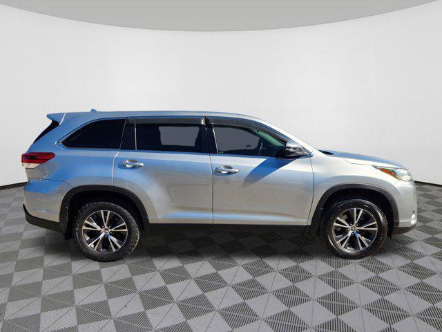 used 2019 Toyota Highlander car, priced at $19,391