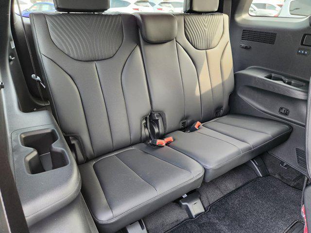 used 2025 Hyundai Palisade car, priced at $50,520