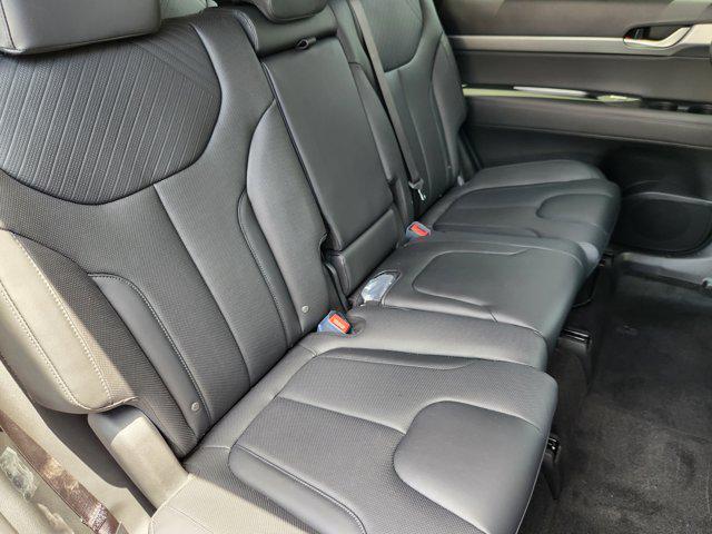 used 2025 Hyundai Palisade car, priced at $41,067