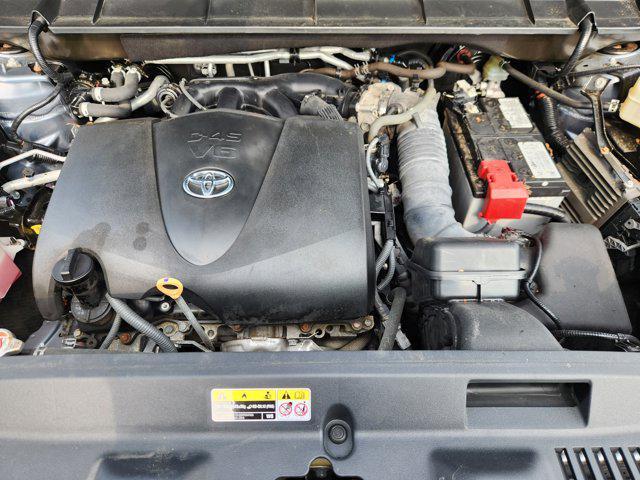 used 2020 Toyota Highlander car, priced at $29,919