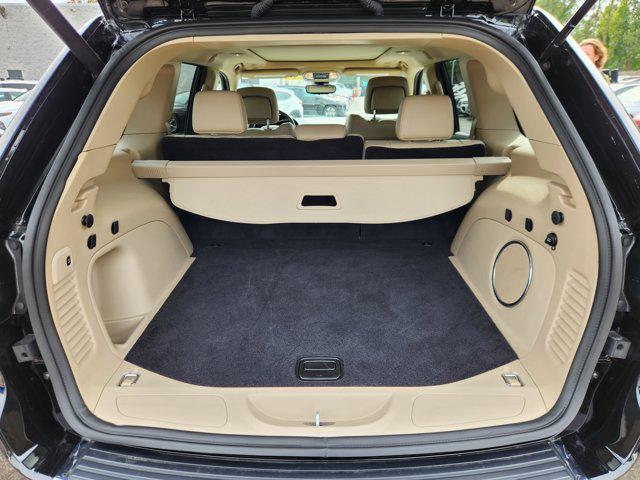 used 2021 Jeep Grand Cherokee car, priced at $22,438