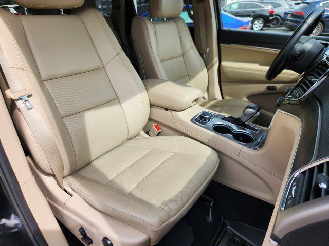 used 2021 Jeep Grand Cherokee car, priced at $22,438