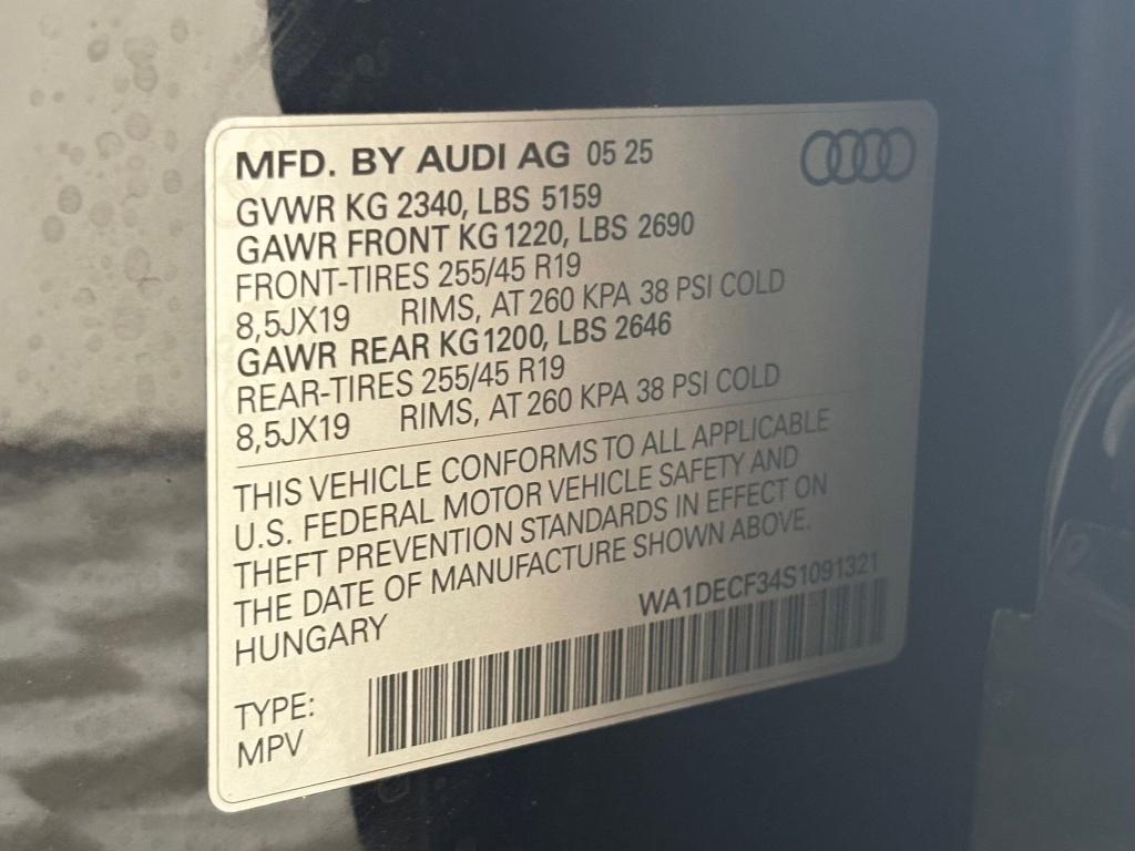 new 2025 Audi Q3 car, priced at $42,761