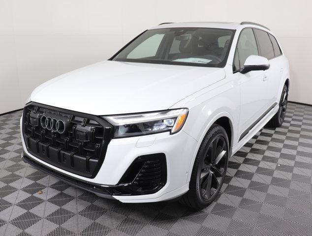 new 2025 Audi Q7 car, priced at $73,911