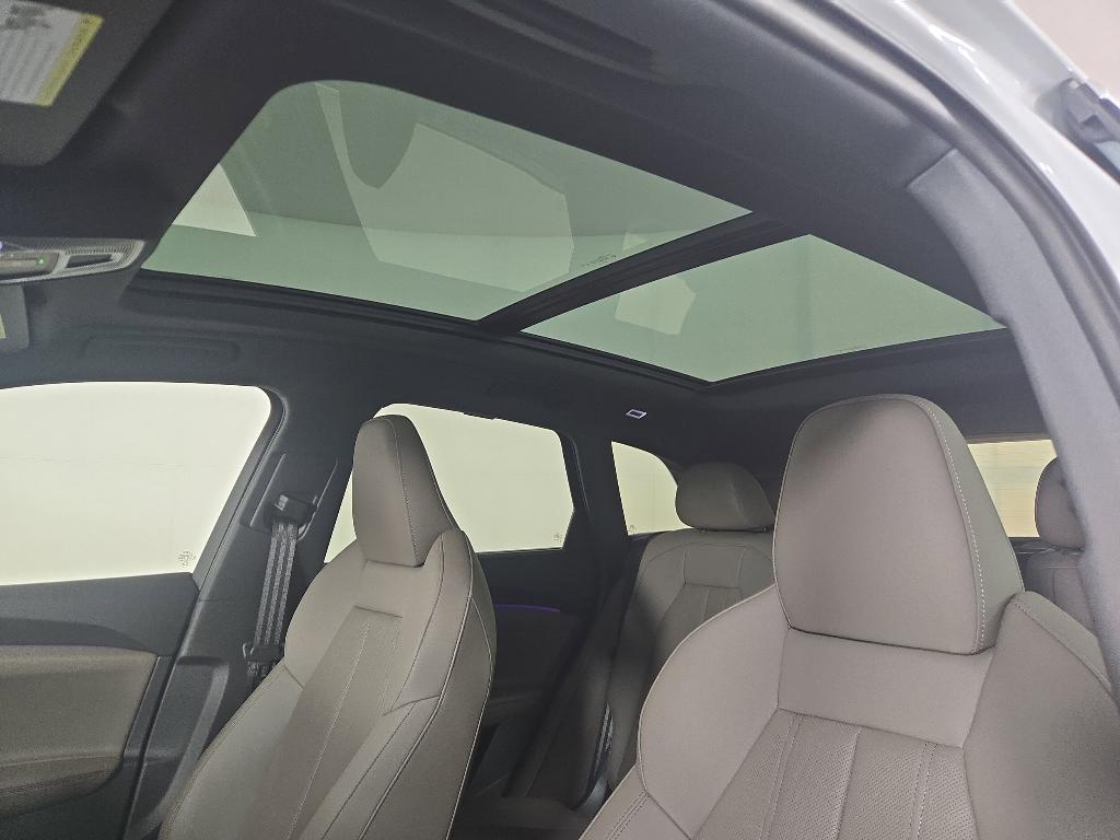 new 2025 Audi Q5 car, priced at $60,340