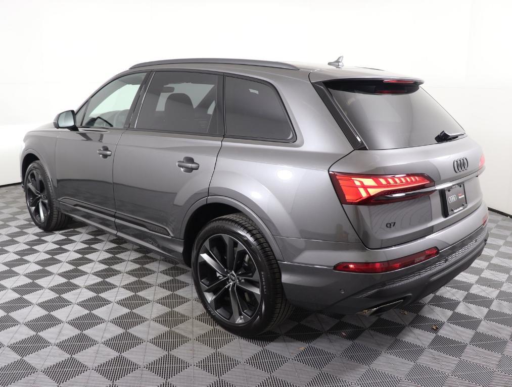 new 2025 Audi Q7 car, priced at $73,151