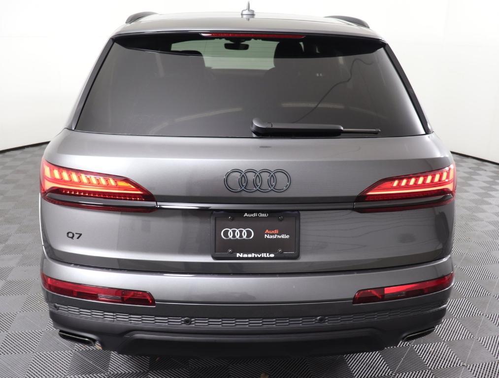 new 2025 Audi Q7 car, priced at $73,151