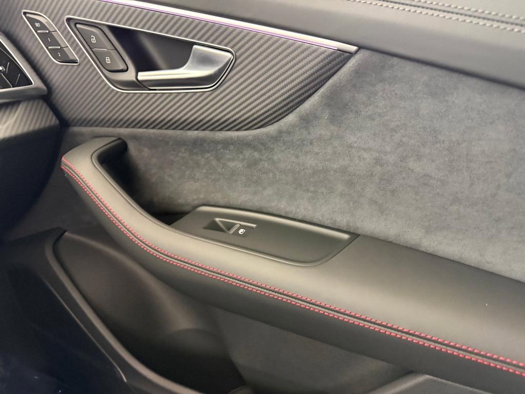 new 2026 Audi Q7 car, priced at $86,521