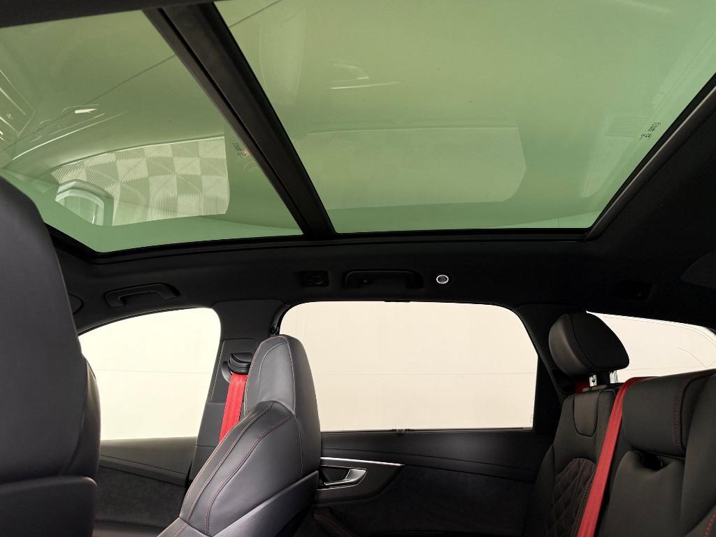 new 2026 Audi Q7 car, priced at $86,521