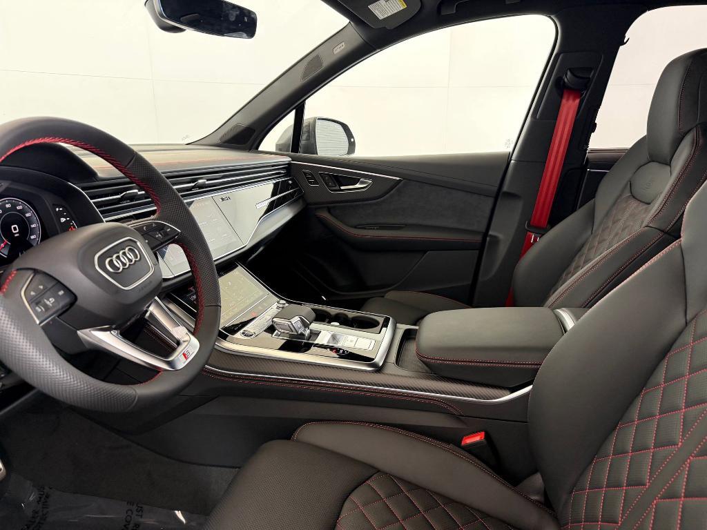 new 2026 Audi Q7 car, priced at $86,521
