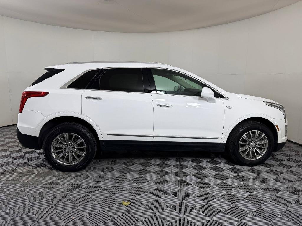 used 2017 Cadillac XT5 car, priced at $14,999