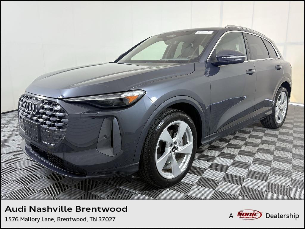 new 2025 Audi Q5 car, priced at $62,961