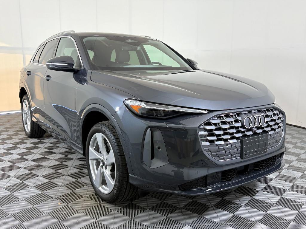new 2025 Audi Q5 car, priced at $57,931