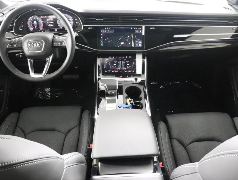 new 2025 Audi Q7 car, priced at $77,483