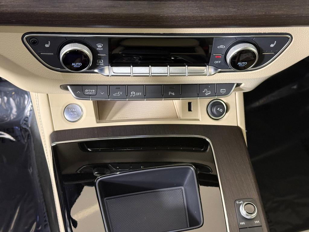 used 2025 Audi Q5 car, priced at $40,998