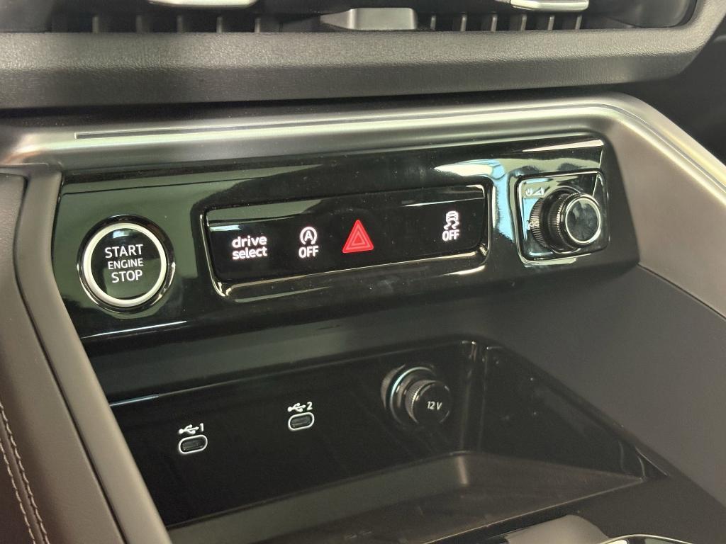 new 2025 Audi Q5 car, priced at $62,641