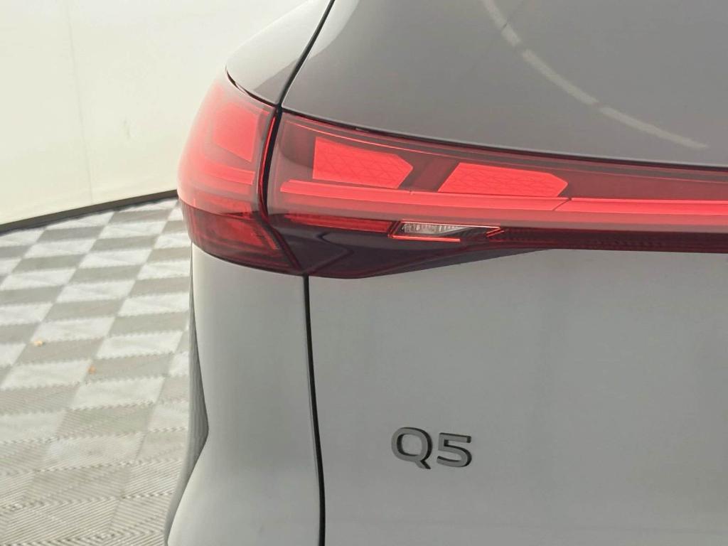 new 2025 Audi Q5 car, priced at $62,641