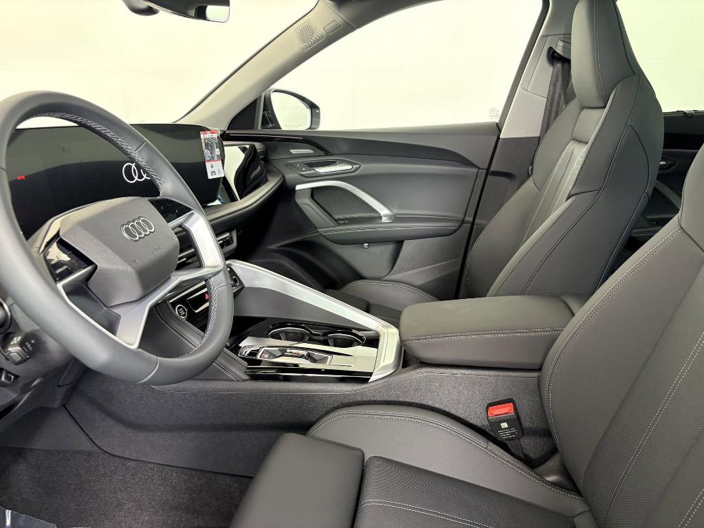 new 2025 Audi Q5 car, priced at $59,471