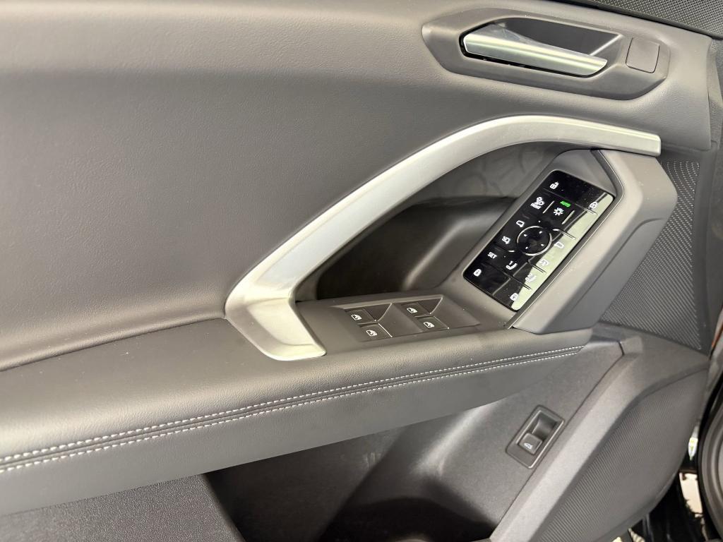 new 2025 Audi Q5 car, priced at $59,471