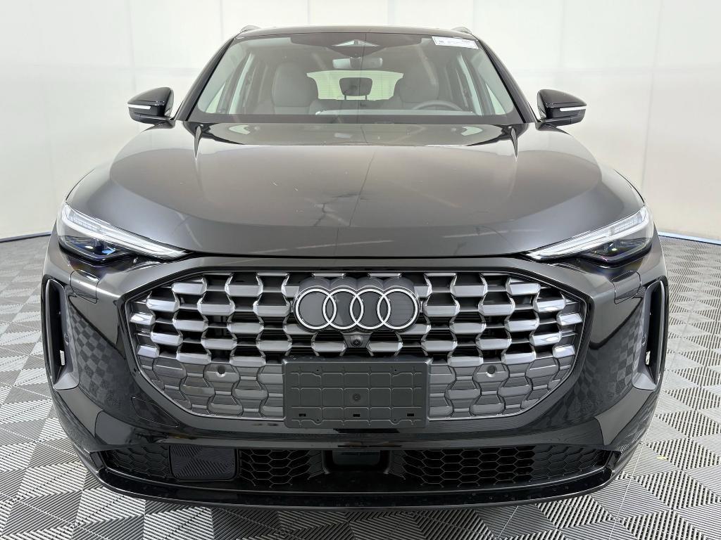 new 2025 Audi Q5 car, priced at $59,471