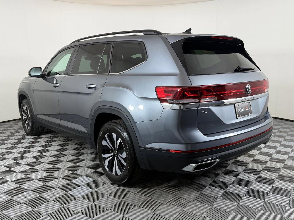 used 2025 Volkswagen Atlas car, priced at $32,499