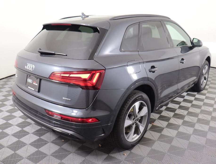 new 2025 Audi Q5 car, priced at $47,921