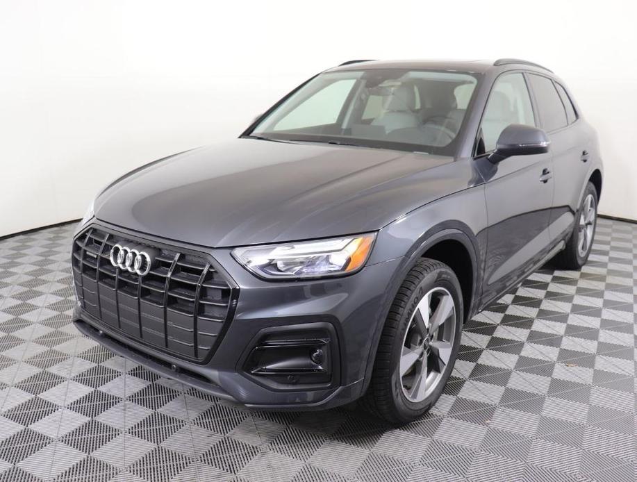 new 2025 Audi Q5 car, priced at $47,921