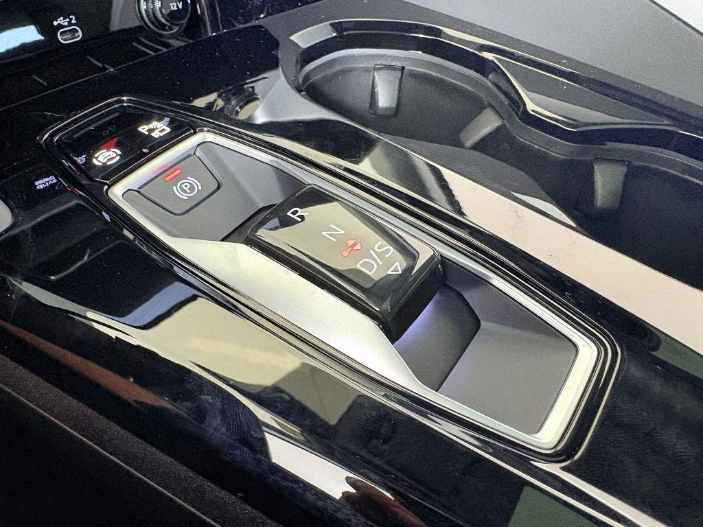 new 2025 Audi Q5 car, priced at $58,232