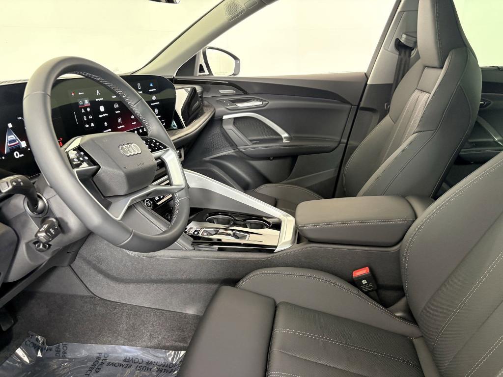 new 2025 Audi Q5 car, priced at $58,232