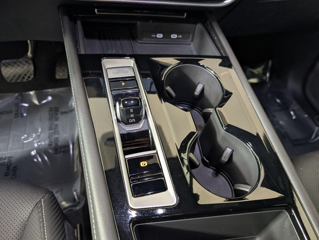 used 2025 Volkswagen Atlas Cross Sport car, priced at $33,999