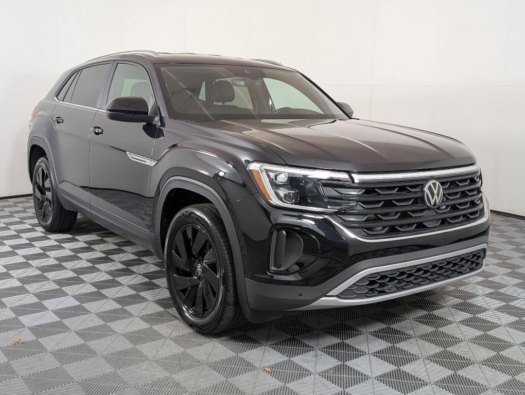 used 2025 Volkswagen Atlas Cross Sport car, priced at $33,999