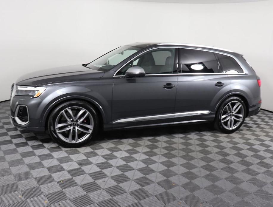 new 2025 Audi SQ7 car, priced at $92,203