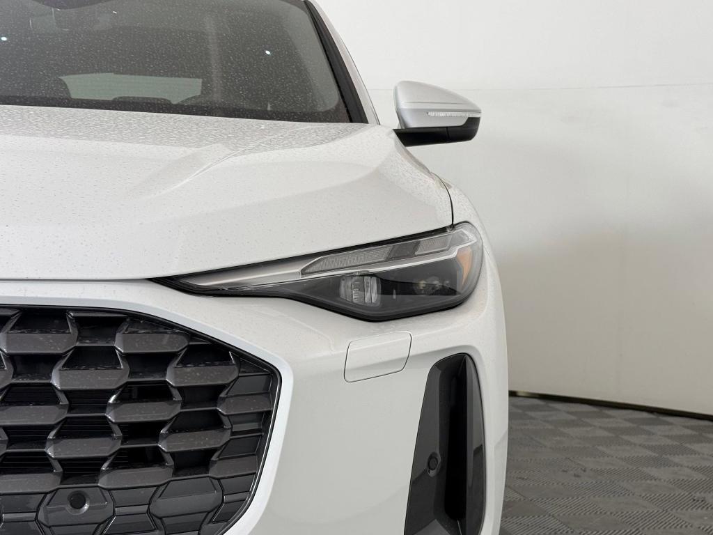 new 2025 Audi Q5 car, priced at $57,065