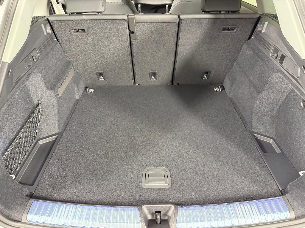 new 2025 Audi Q5 car, priced at $57,065