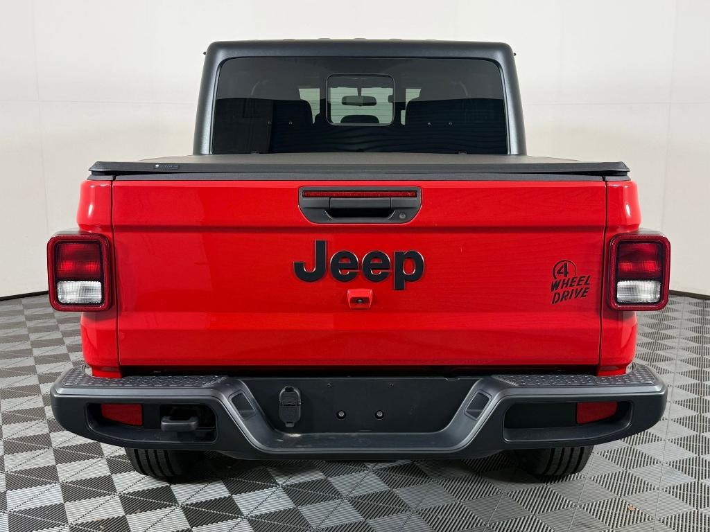 used 2021 Jeep Gladiator car, priced at $27,197