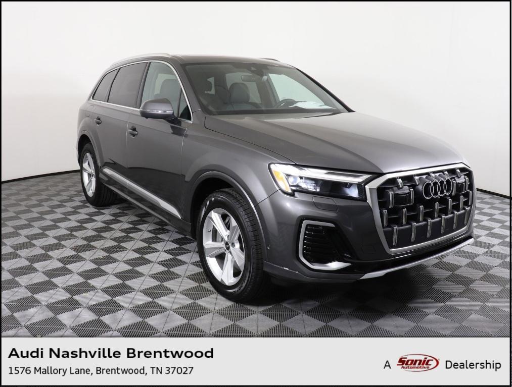 new 2025 Audi Q7 car, priced at $59,432