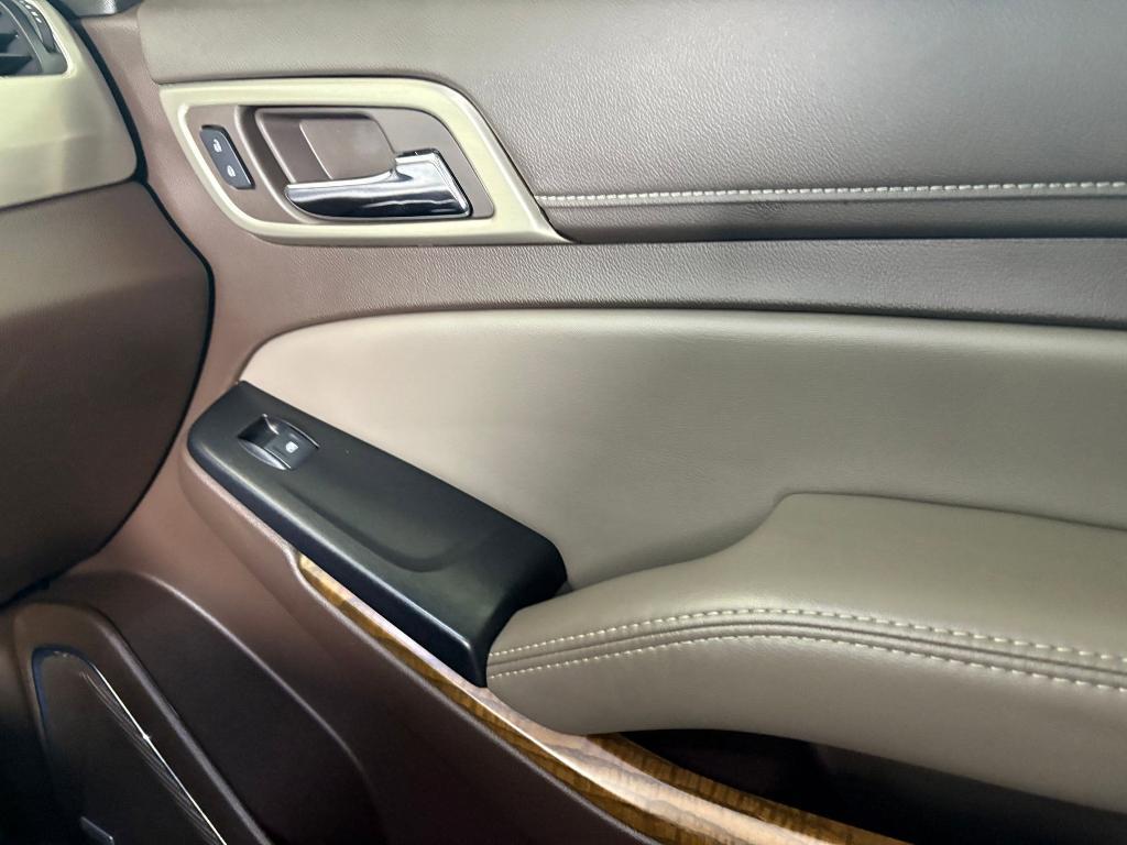 used 2019 GMC Yukon car, priced at $32,999