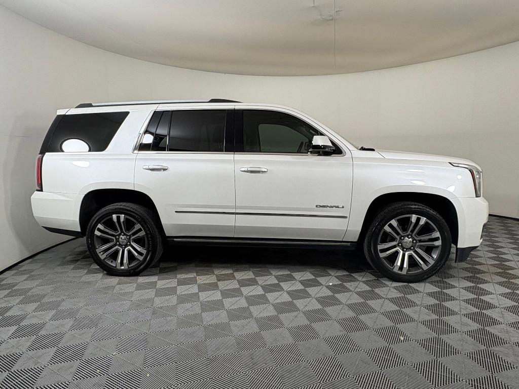 used 2019 GMC Yukon car, priced at $32,999