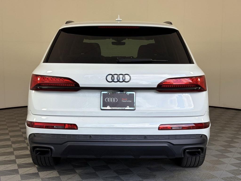 used 2025 Audi Q7 car, priced at $46,999