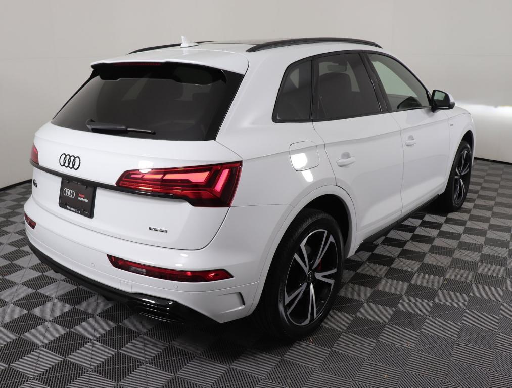 new 2025 Audi Q5 car, priced at $57,361