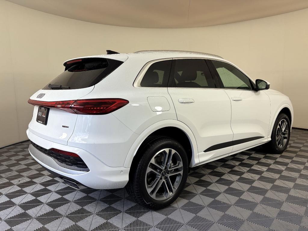 new 2025 Audi Q5 car, priced at $54,141