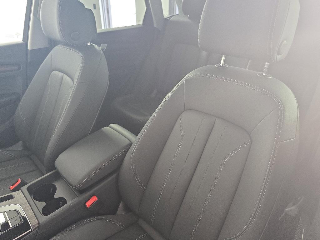 used 2025 Audi Q5 car, priced at $41,999
