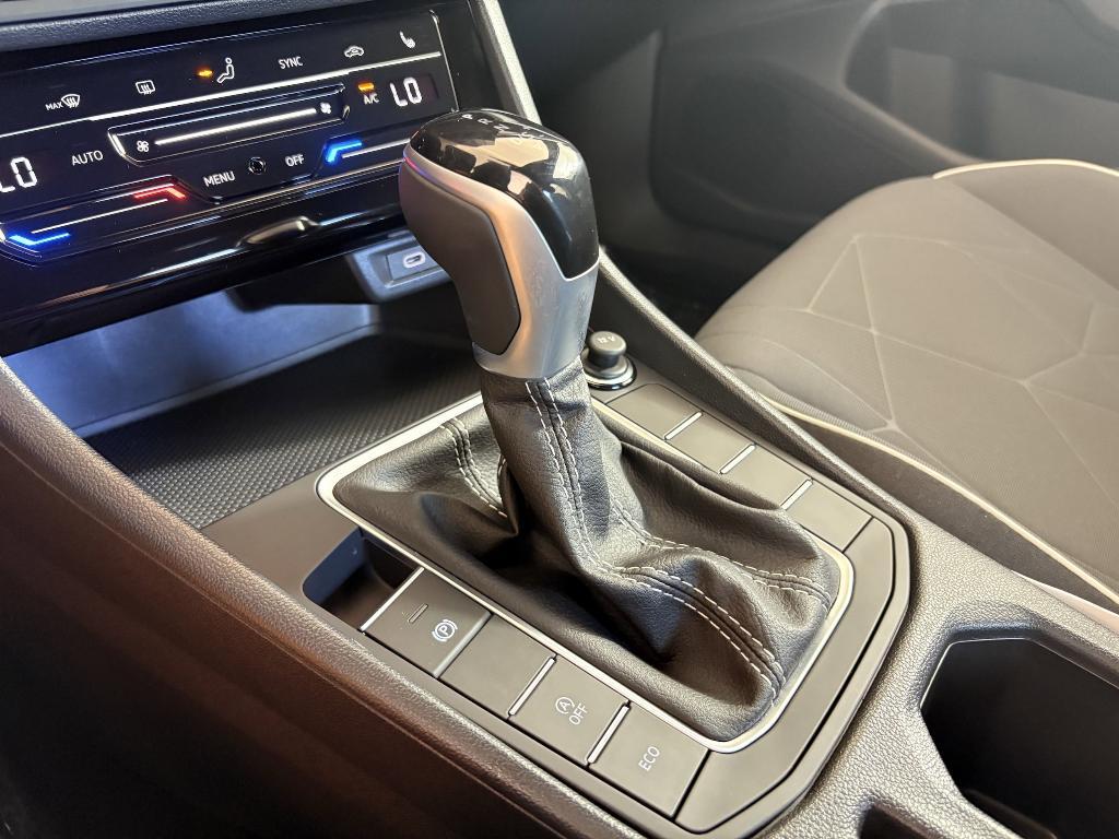 used 2025 Volkswagen Jetta car, priced at $21,799