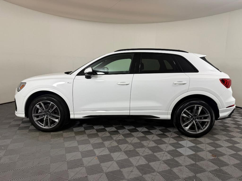 used 2025 Audi Q3 car, priced at $35,999