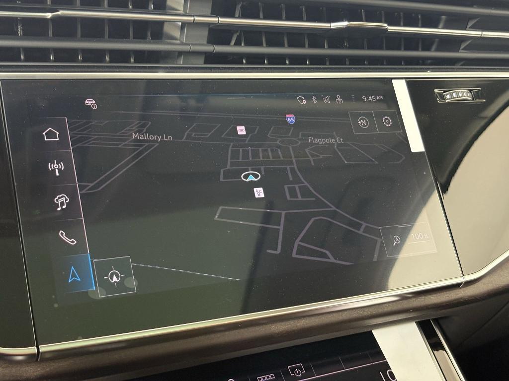 new 2025 Audi Q7 car, priced at $69,902