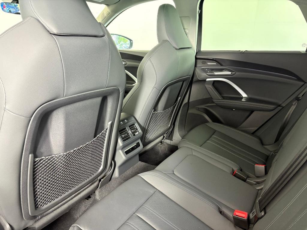 new 2025 Audi Q5 car, priced at $58,532